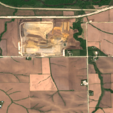 Cedar Rapids site on 2025-05-10, Sentinel-2 satellite true color