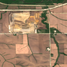 QTS Cedar Rapids Campus site on 2025-05-10, Sentinel-2 satellite true color